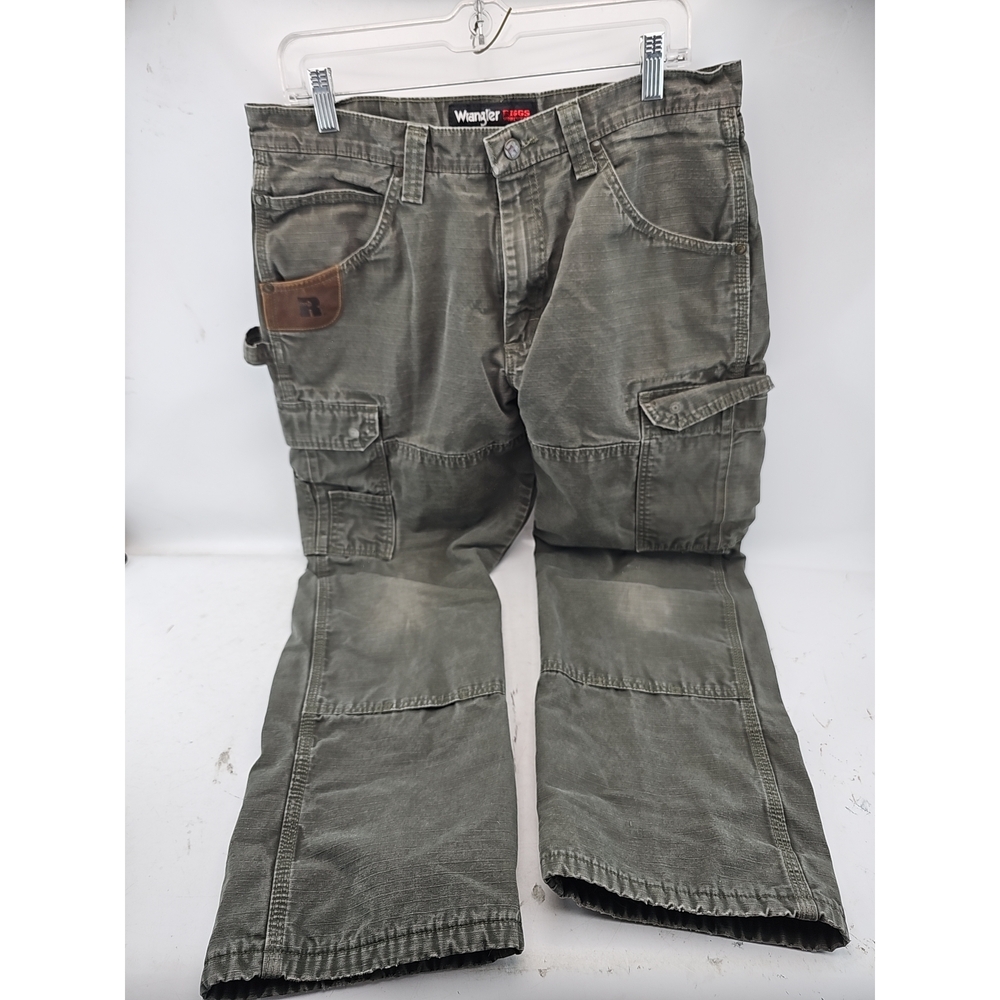 Wrangler Riggs Flannel-Lined Cargo Pants